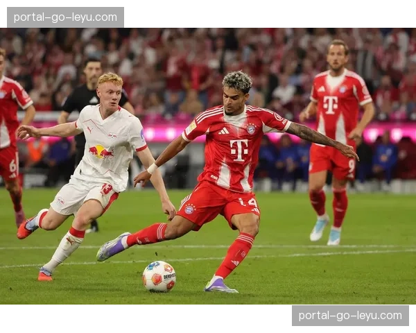 独家专访穆西亚拉：谈论在拜仁阵中承担更多肋部持球突破角色的感受