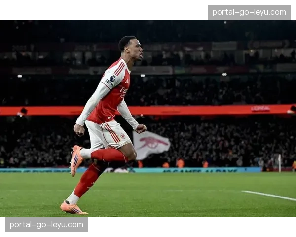 深度复盘：战术角力，阿森纳如何用高位逼抢遏制曼城的进攻组织